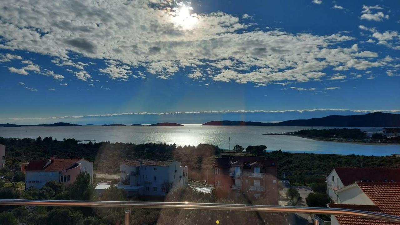 Apartment Ruby Šibenik Exterior foto